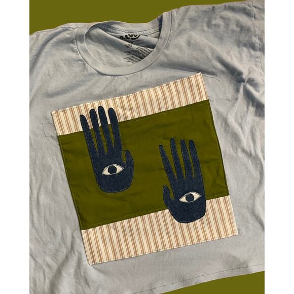 XL Upcycled Cropped Light Blue T-Shirt - Picture 2 of 3